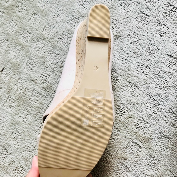 Faux Suede Wedges - Picture 6 of 6